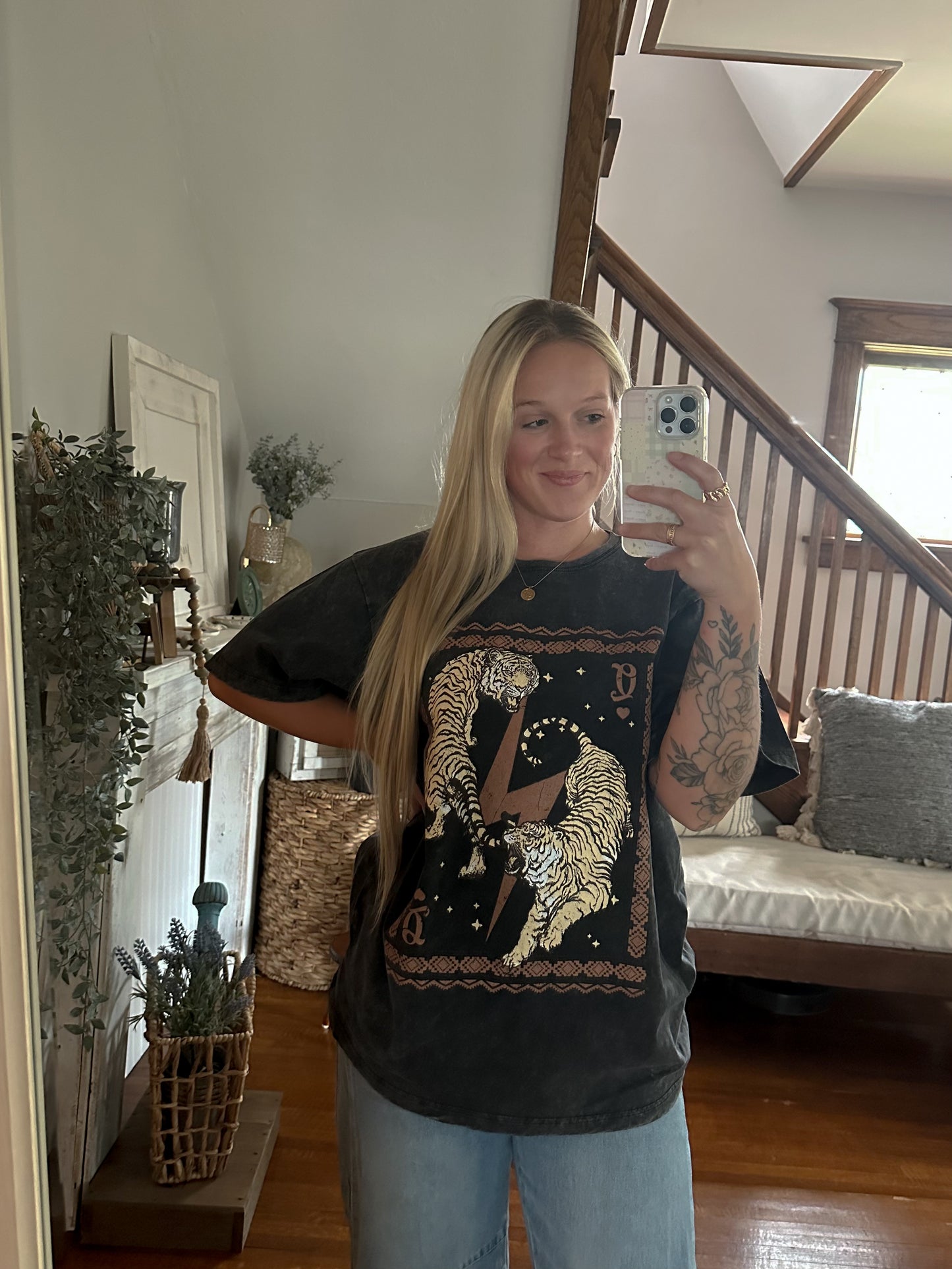 Vintage Tigers Graphic Tee