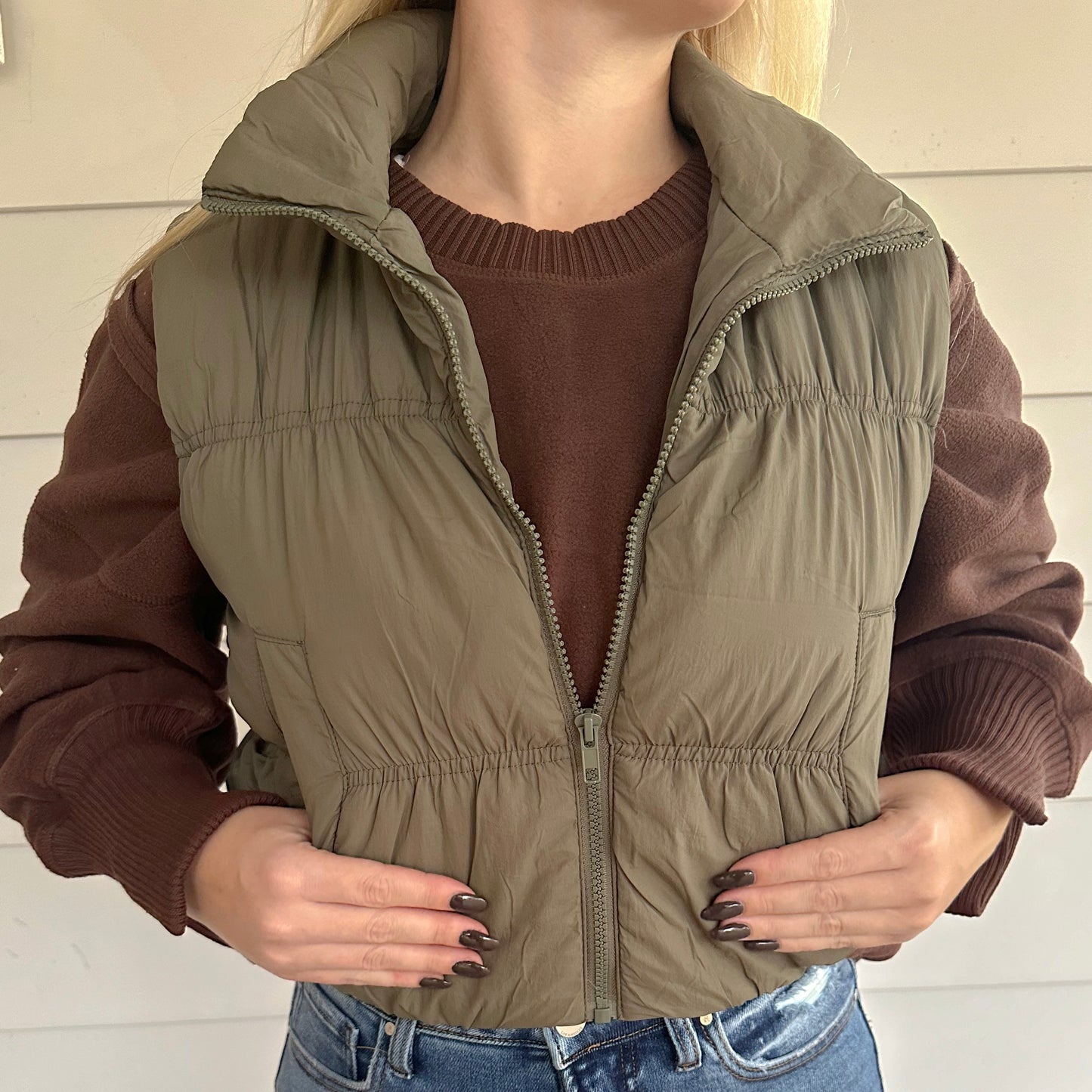 The Brooke Cropped Vest -Olive