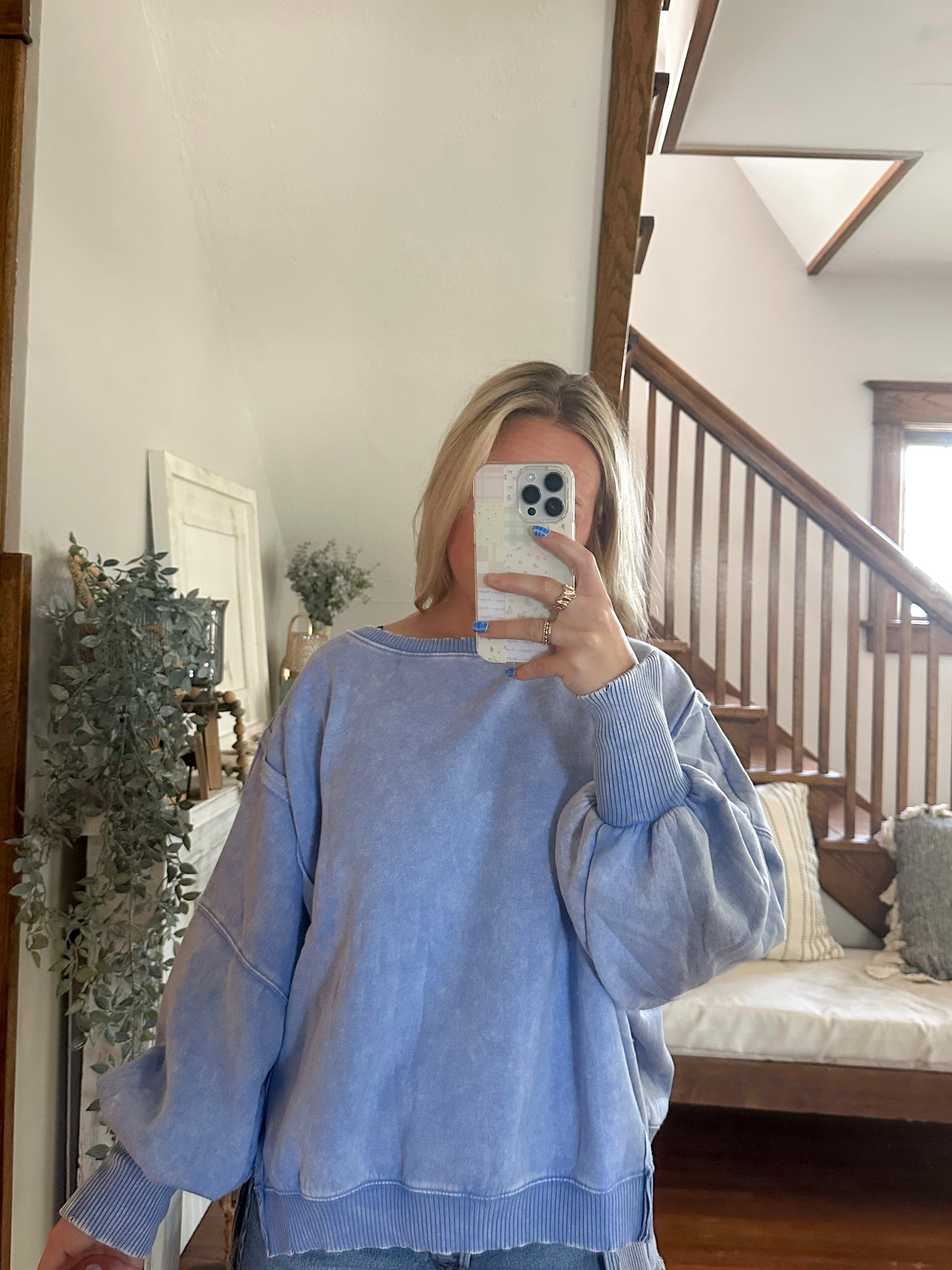 Whitney Mineral Washed Pullover - cornflower blue