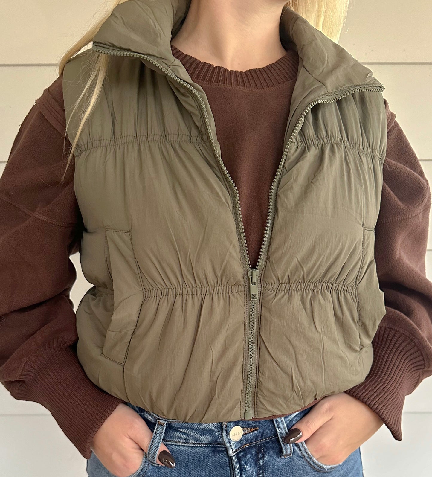 The Brooke Cropped Vest -Olive