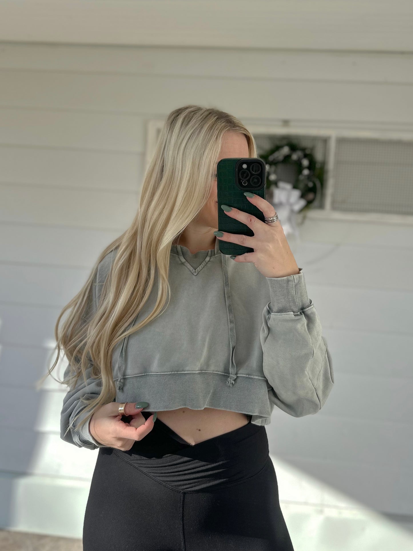 Callie Cropped Pullover - Grey